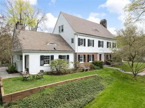 32 Erie Street Irvington NY 10533