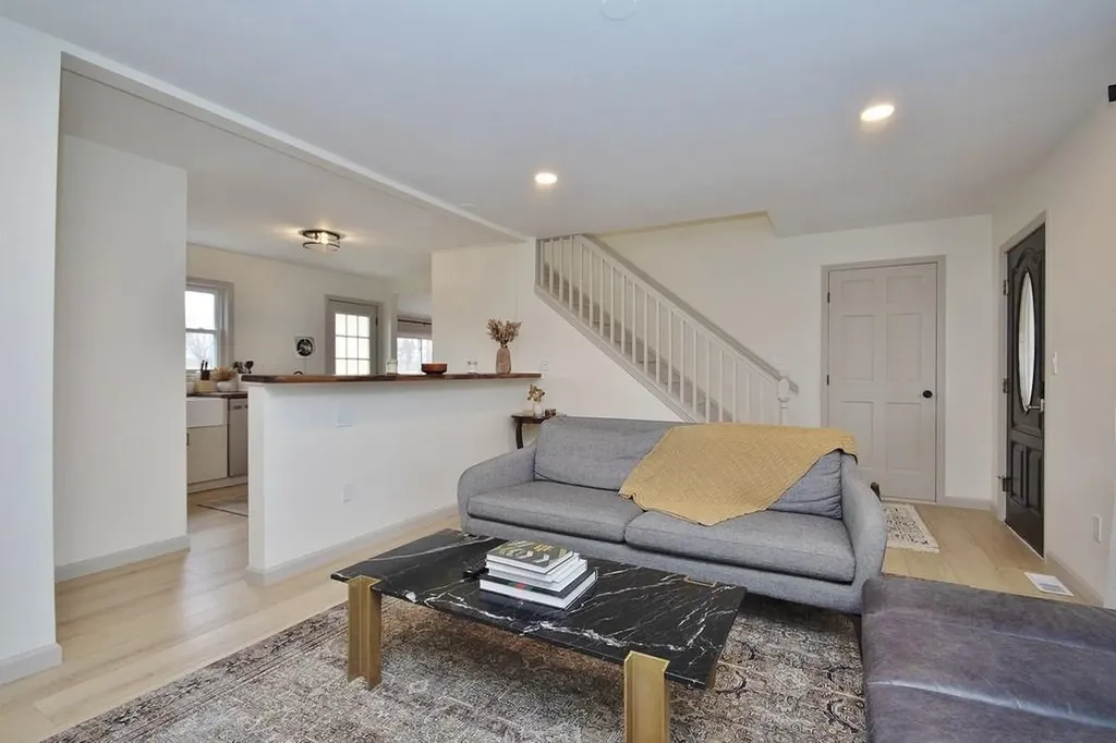 2075 Salt Point Turnpike Salt Point NY 12578