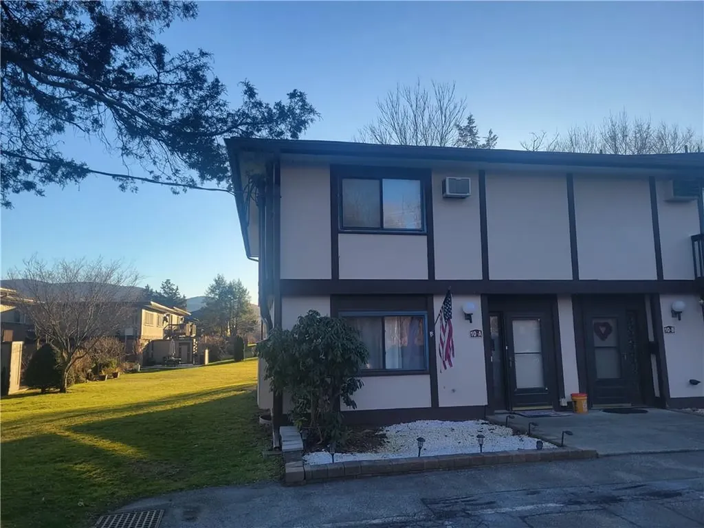 10 Millholland Drive Fishkill NY 12524