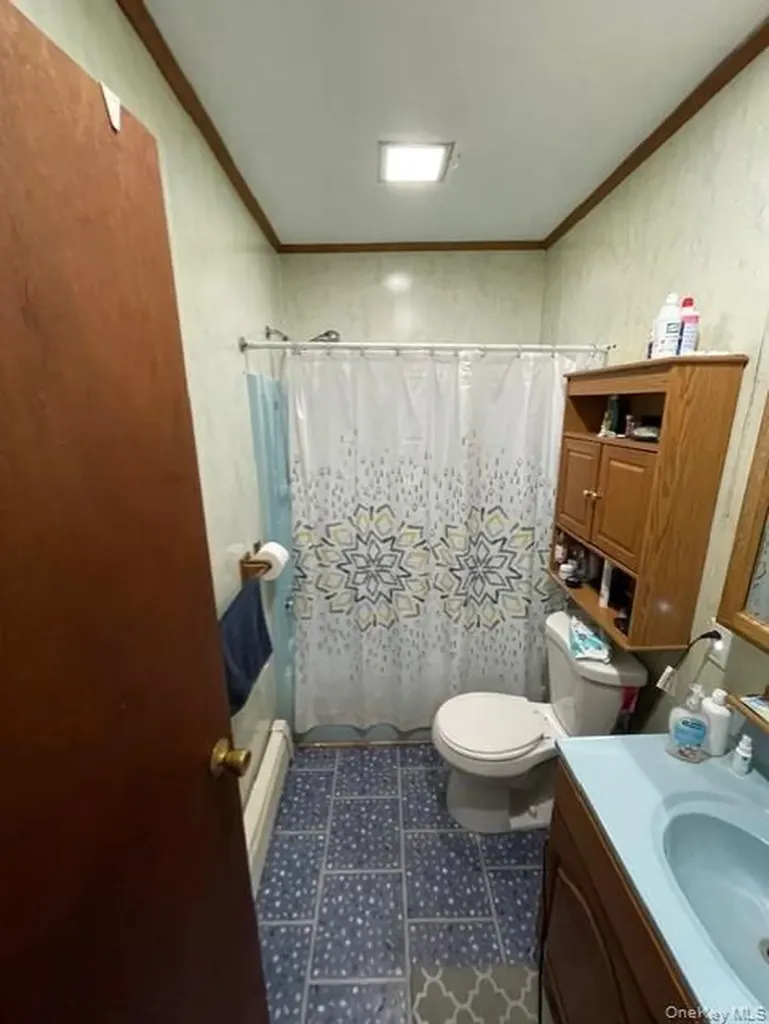 33 Eden Road Cuddebackville NY 12729