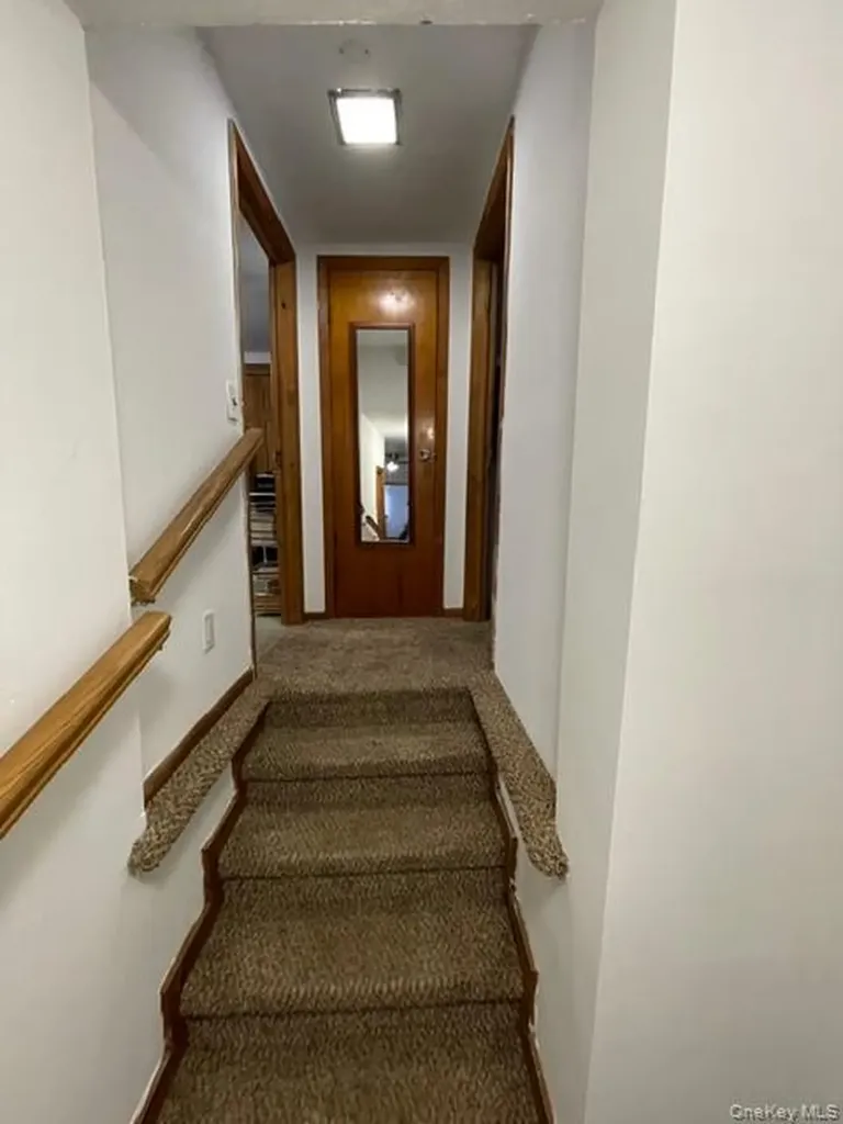 33 Eden Road Cuddebackville NY 12729
