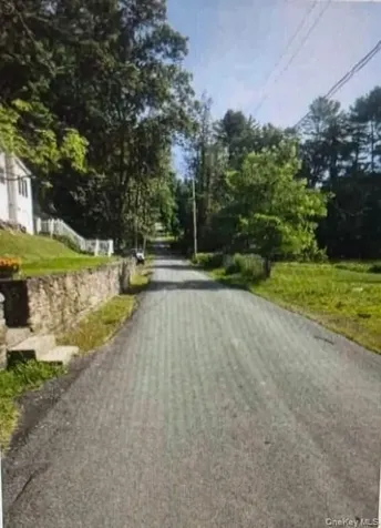 33 Eden Road Cuddebackville NY 12729