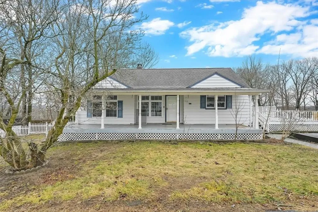 122 Prospect Avenue Maybrook NY 12543