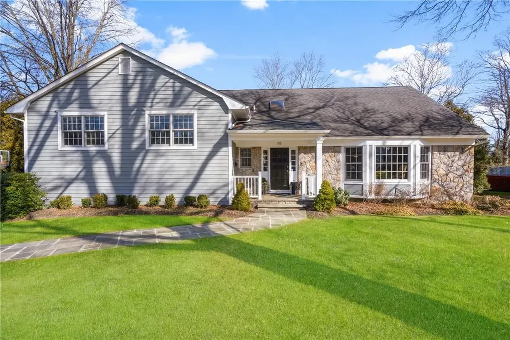 95 Secor Road Scarsdale NY 10583