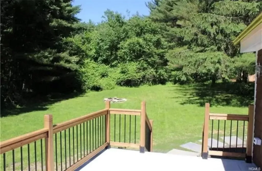 12 Denton Lake Road Holmes NY 12531