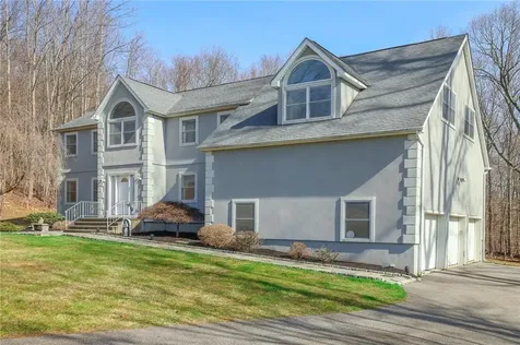 91 Rebecca Lane Carmel NY 10512