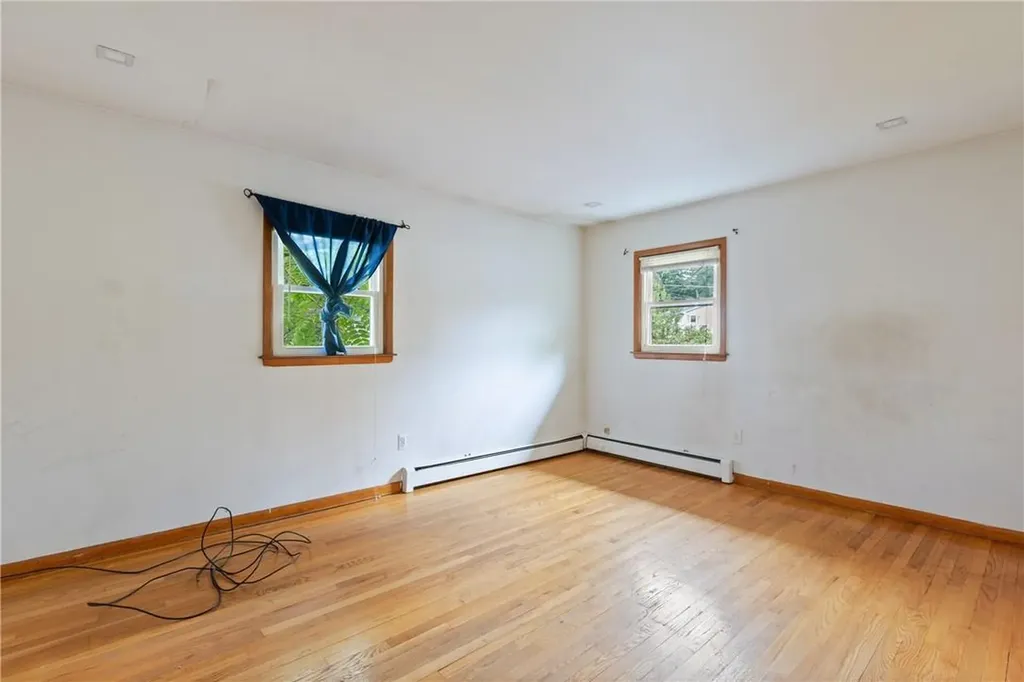 65 Edinburgh Road Middletown NY 10941