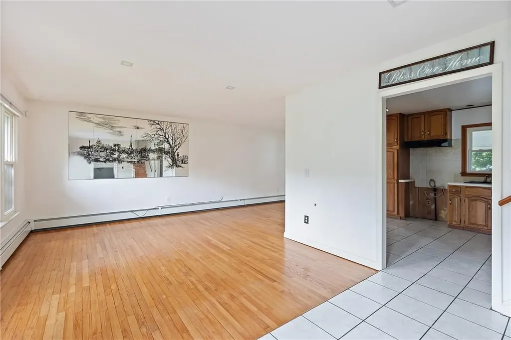 65 Edinburgh Road Middletown NY 10941