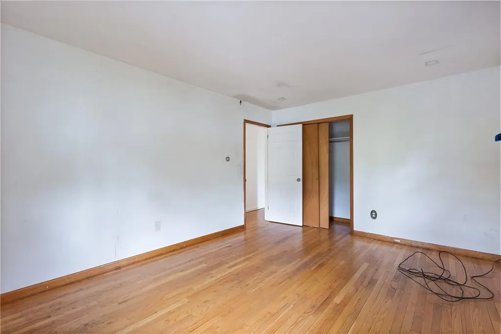 65 Edinburgh Road Middletown NY 10941