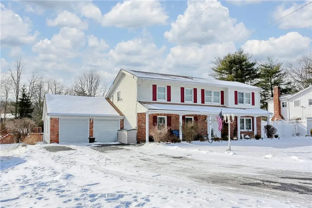 6 Stella Drive Spring Valley NY 10977