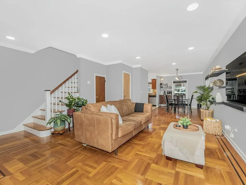 4173 Edson Avenue Bronx NY 10466