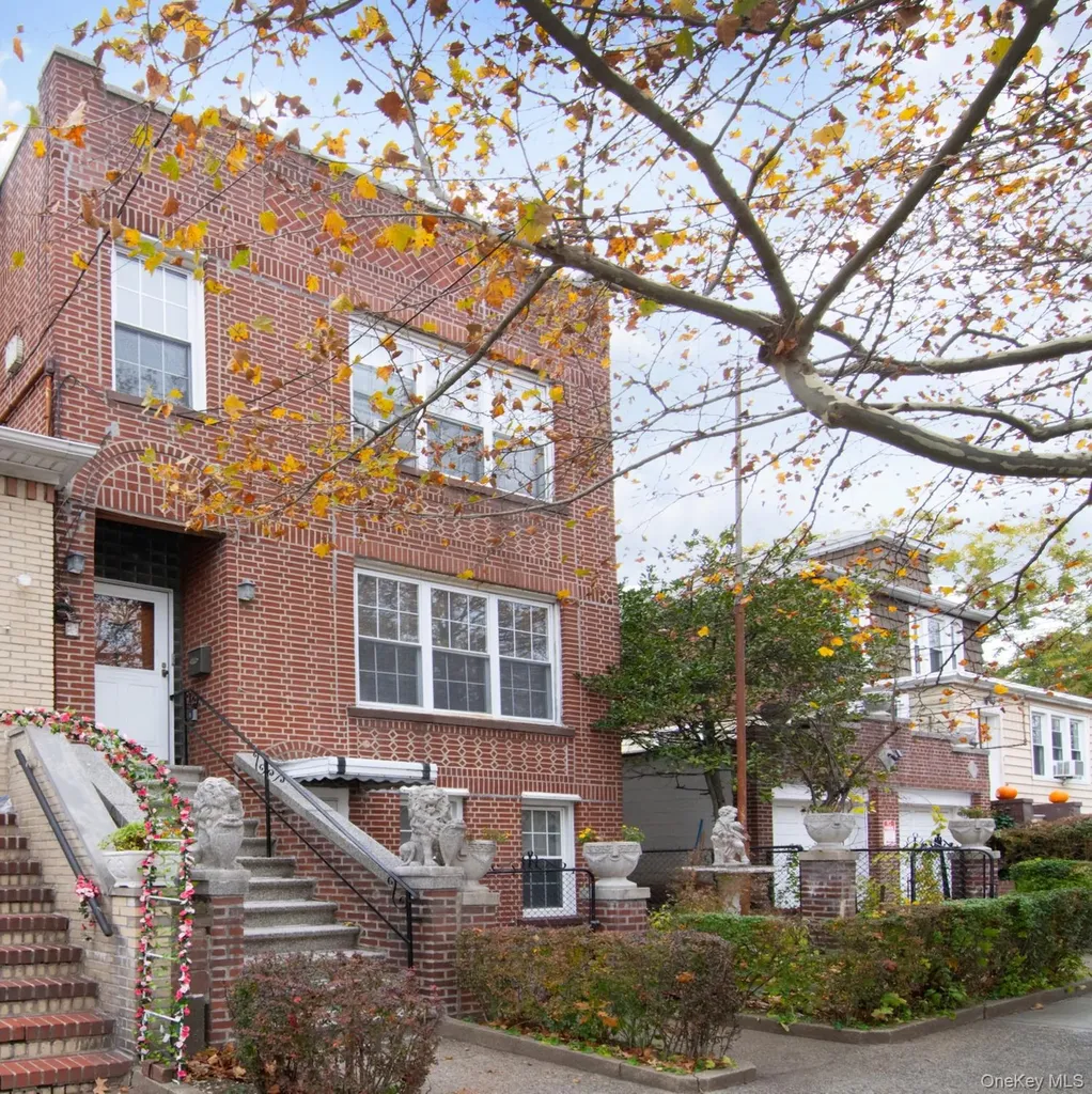 1087 Pierce Avenue Bronx NY 10461