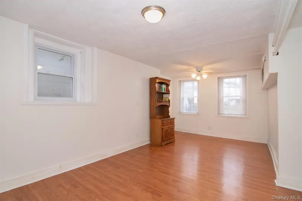1087 Pierce Avenue Bronx NY 10461