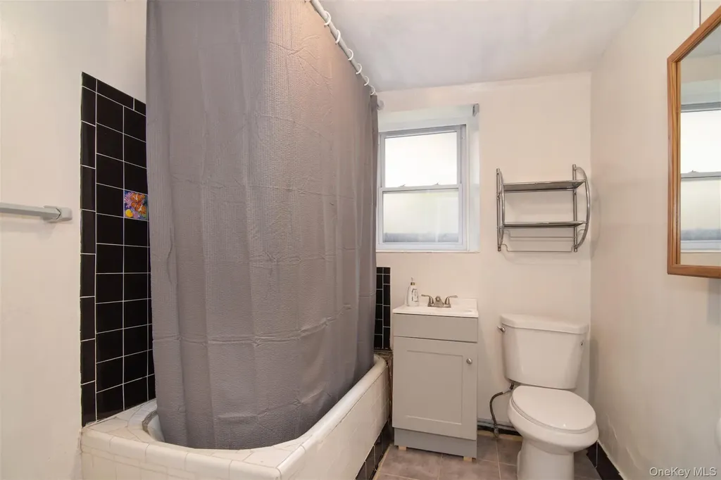 1087 Pierce Avenue Bronx NY 10461