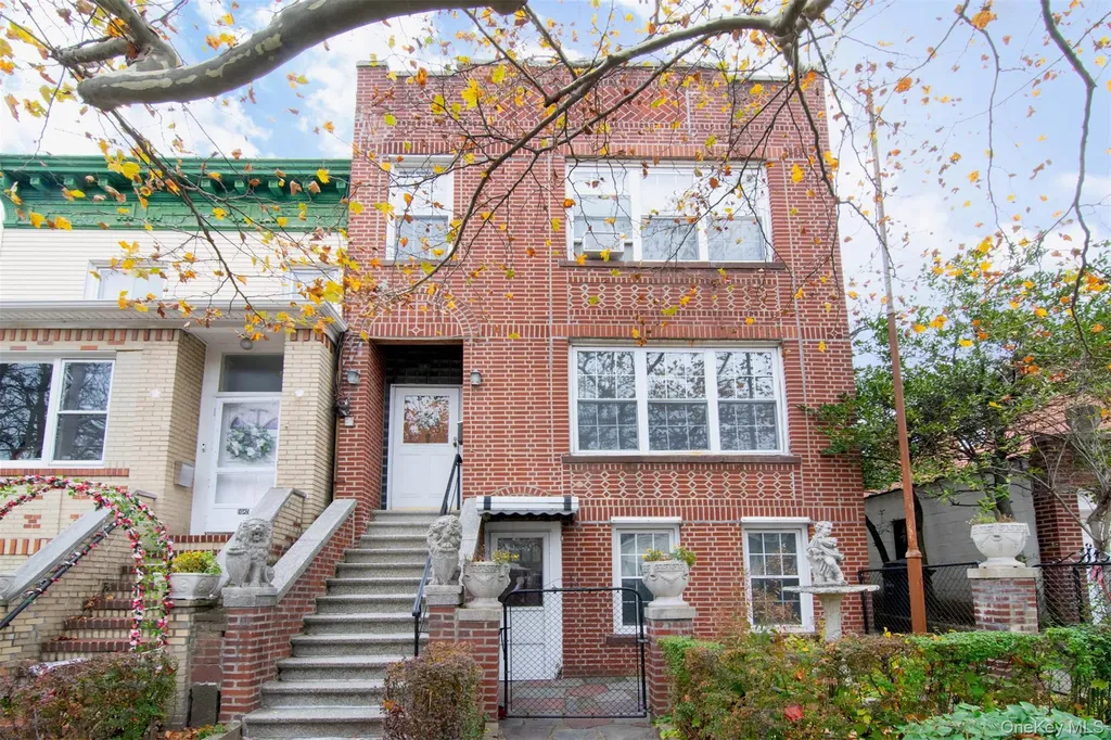 1087 Pierce Avenue Bronx NY 10461