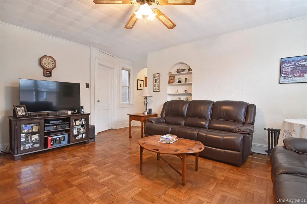 1087 Pierce Avenue Bronx NY 10461