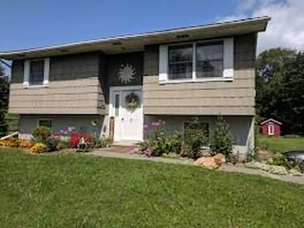 54 Graby Road Callicoon NY 12723