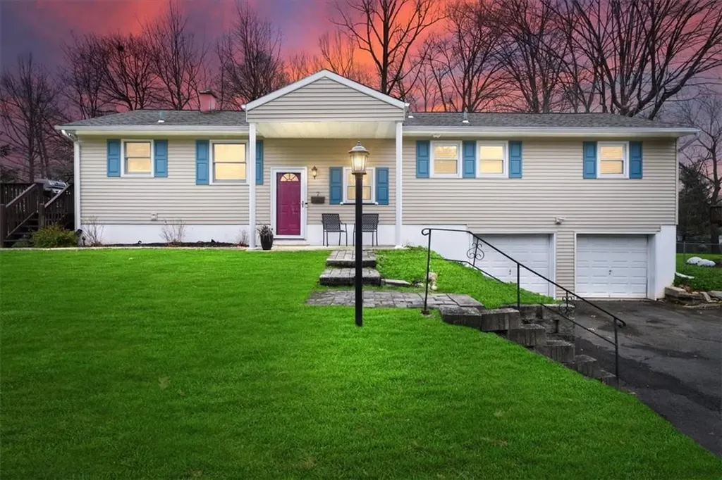 7 Bull Run West Nyack NY 10994