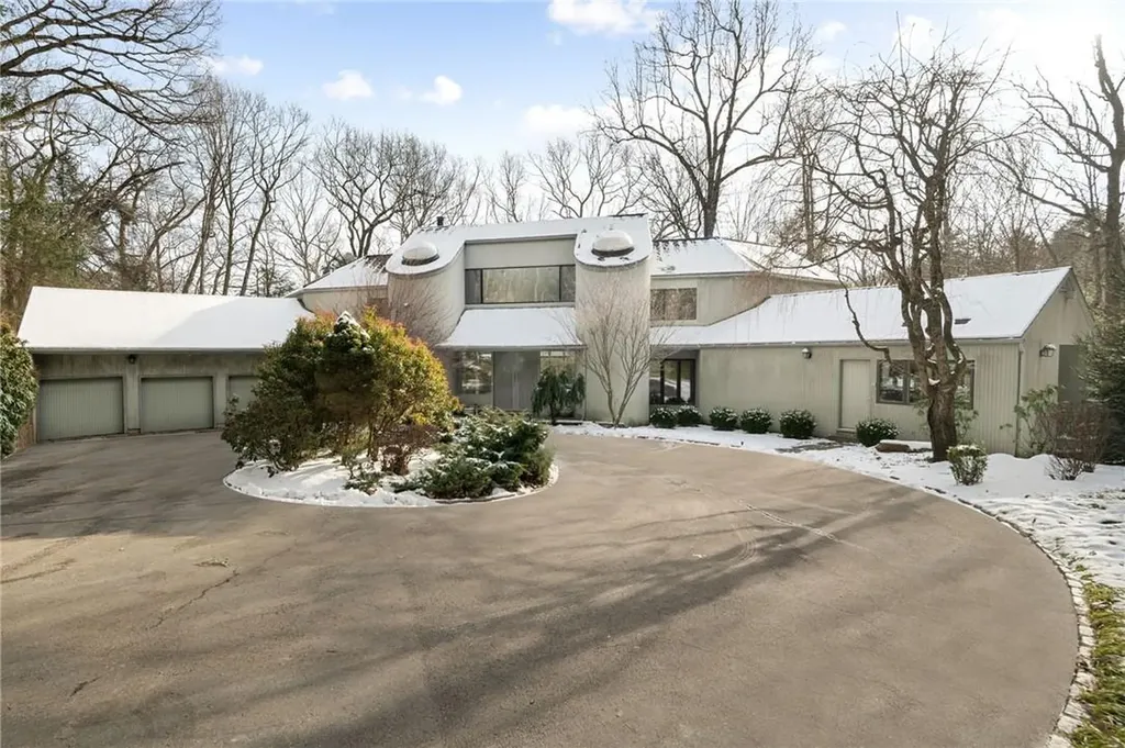 28 Wampus Lake Drive Armonk NY 10504