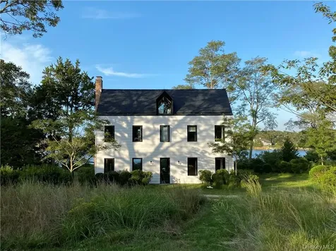 45 Ram Island Drive Southampton NY 11968