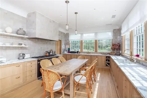 45 Ram Island Drive Southampton NY 11968