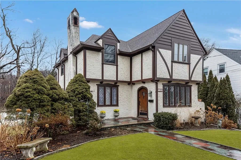 110 Parkview Drive Bronxville NY 10708