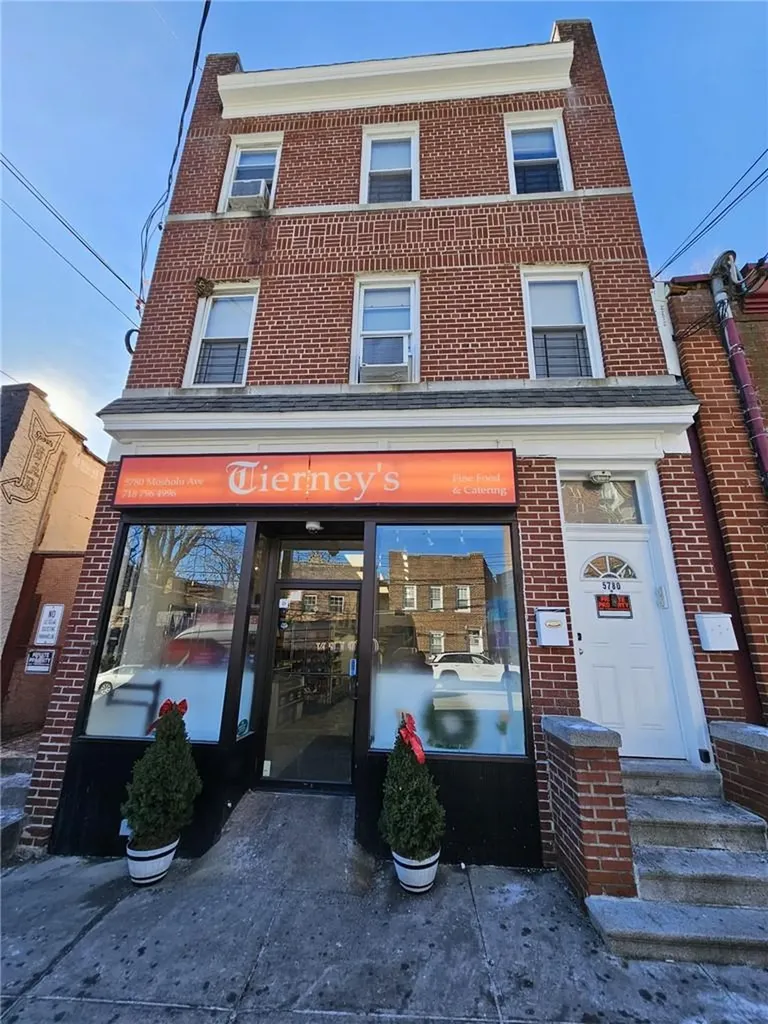 5780 Mosholu Avenue Bronx NY 10471