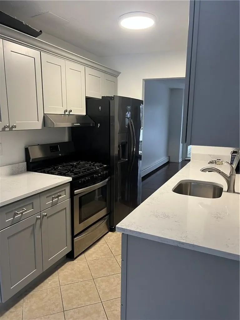 30 Roundtree Court Beacon NY 12508