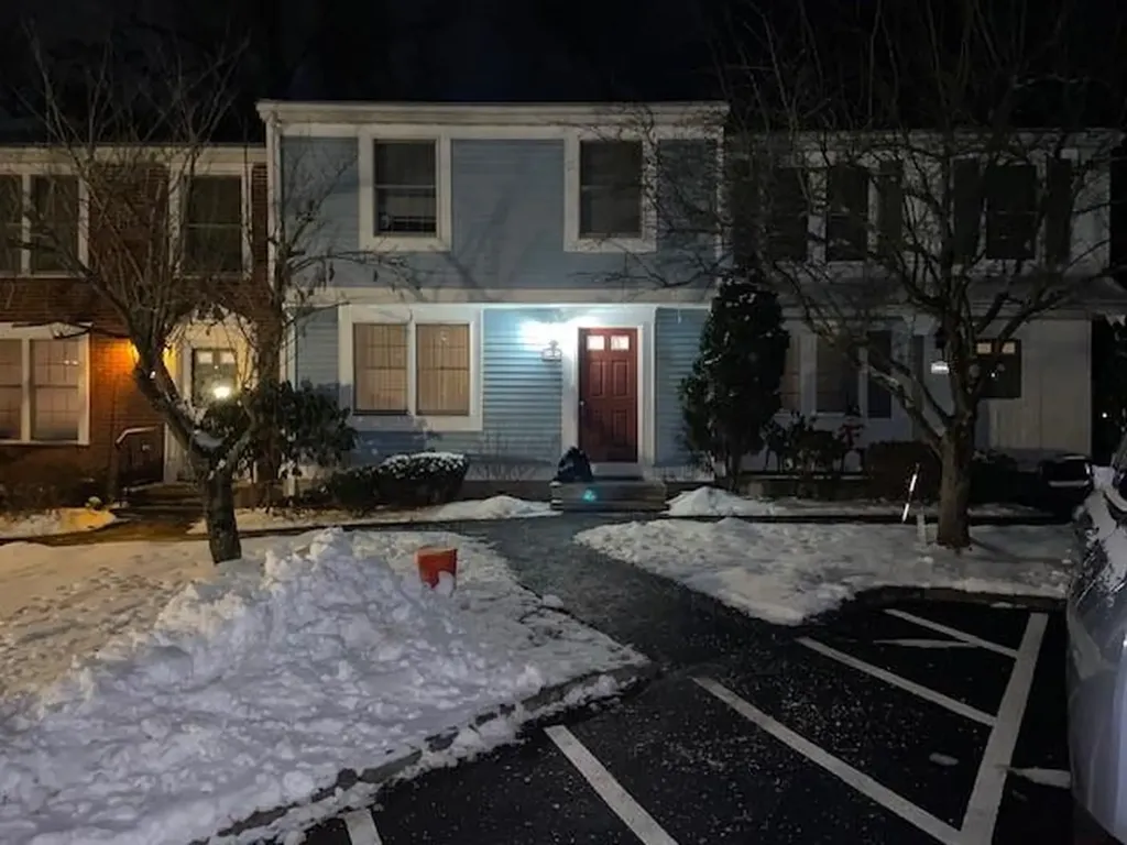 2003 Kings Way Carmel NY 10512