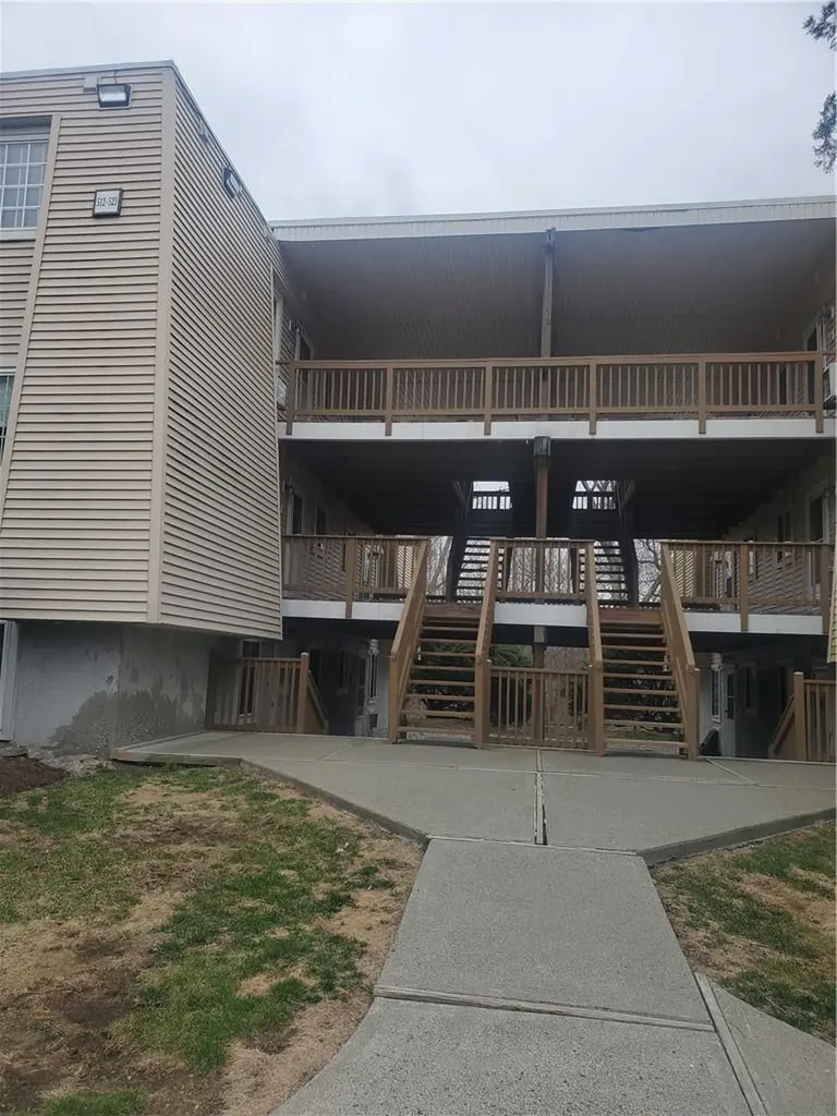 513 Fox Run Lane Carmel NY 10512