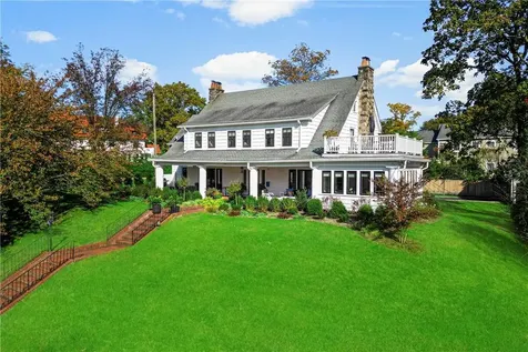 400 Pelham Manor Road Pelham NY 10803