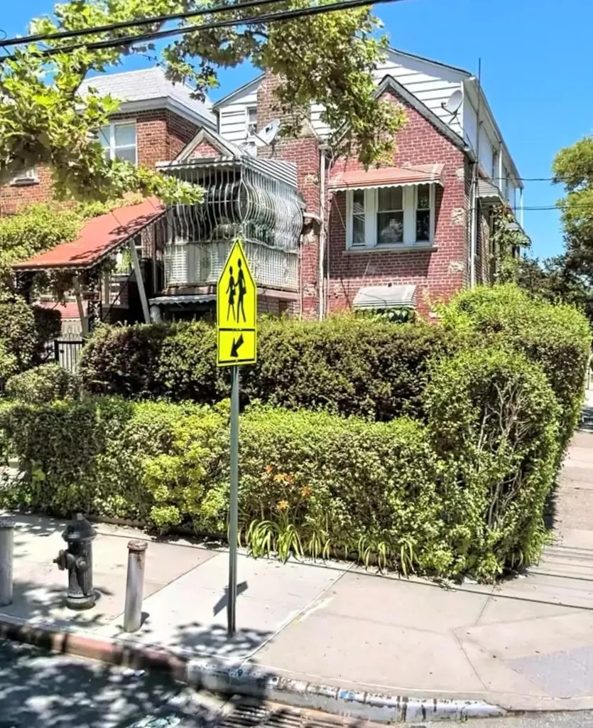 1273 Arnow Avenue Bronx NY 10469