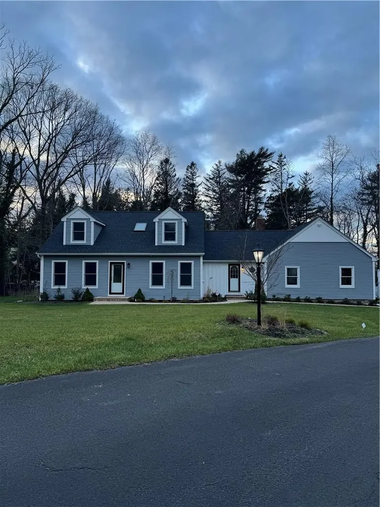 115 South Road Wading River NY 11792