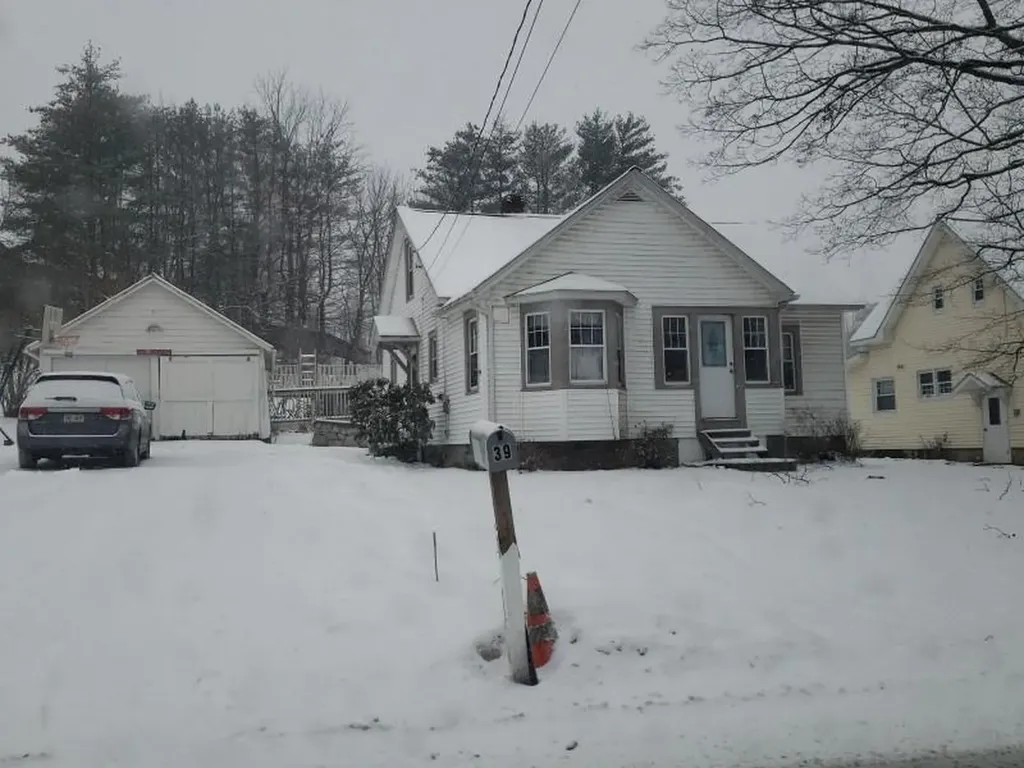 39 Clay Hill Road Kerhonkson NY 12446