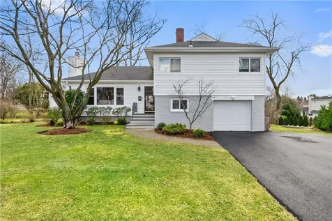 13 Hemlock Circle White Plains NY 10605
