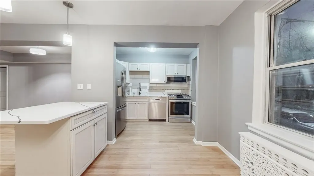 800 Grand Concourse Avenue Bronx NY 10451