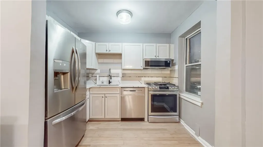 800 Grand Concourse Avenue Bronx NY 10451