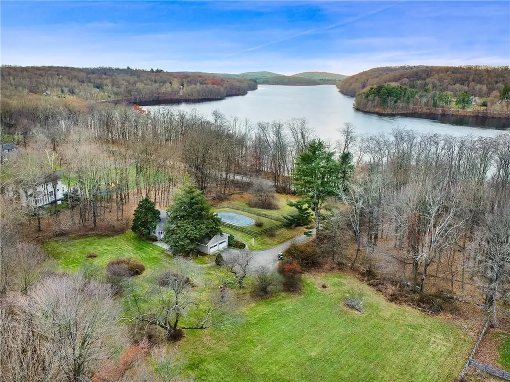74 Lake Road Katonah NY 10536