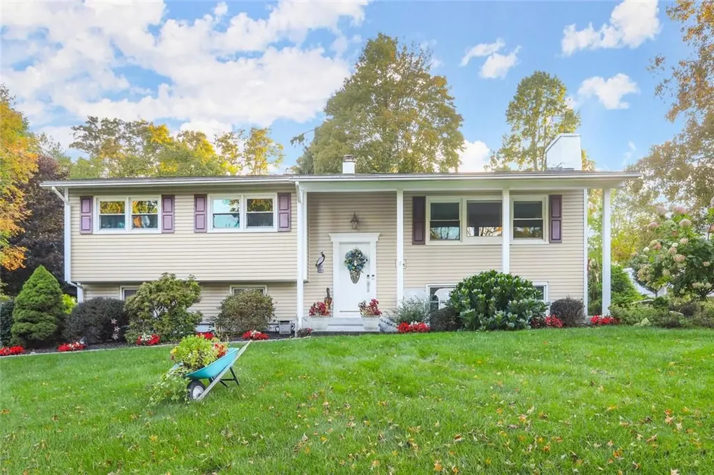 3405 Stony Street Mohegan Lake NY 10547