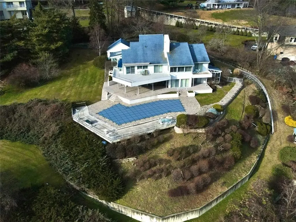 14 White Sails Drive Newburgh NY 12550