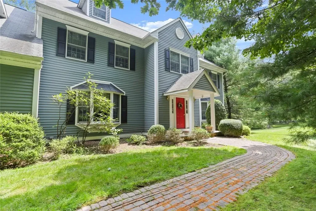 19 Kendall Road Pound Ridge NY 10576