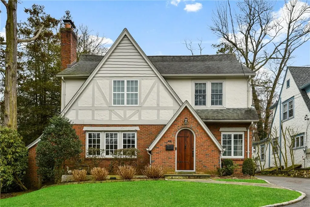20 Mount Joy Avenue Scarsdale NY 10583