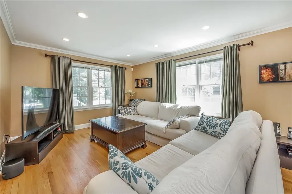 500 Midland Avenue Rye NY 10580