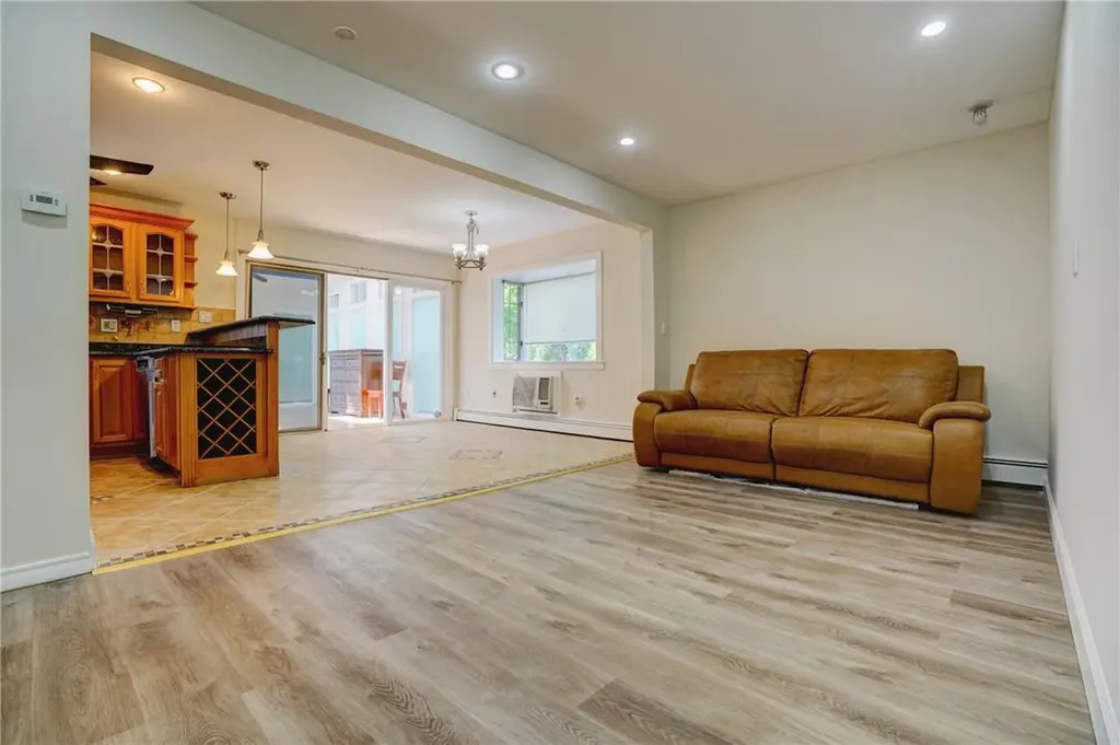15 Ridgeway White Plains NY 10605