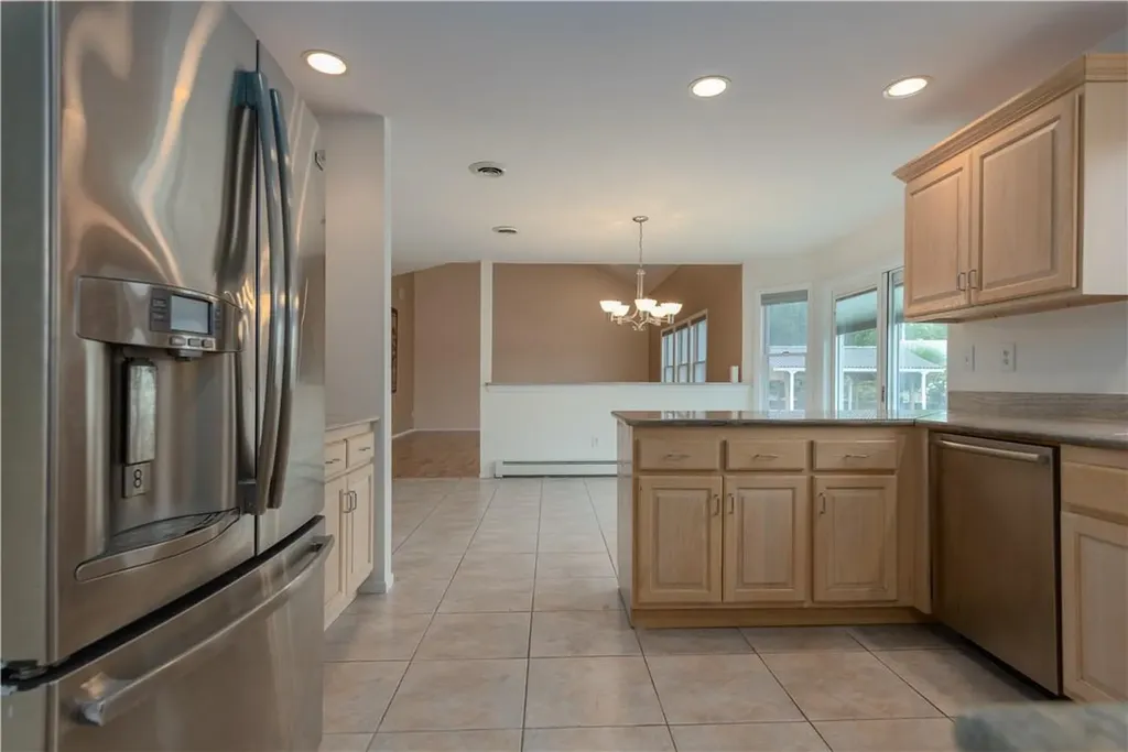 8 Thorn Lane Nanuet NY 10954