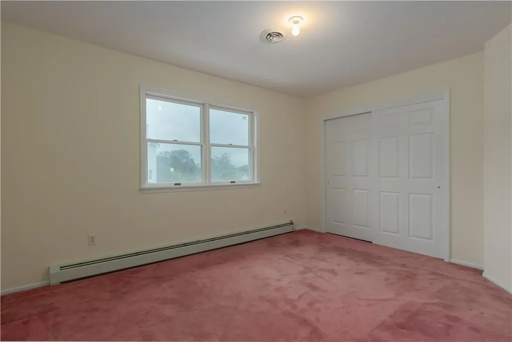 8 Thorn Lane Nanuet NY 10954