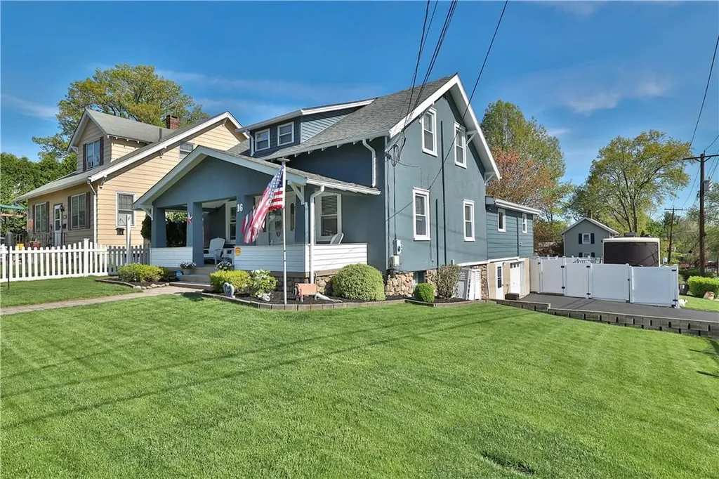 16 Ridge Street Garnerville NY 10923