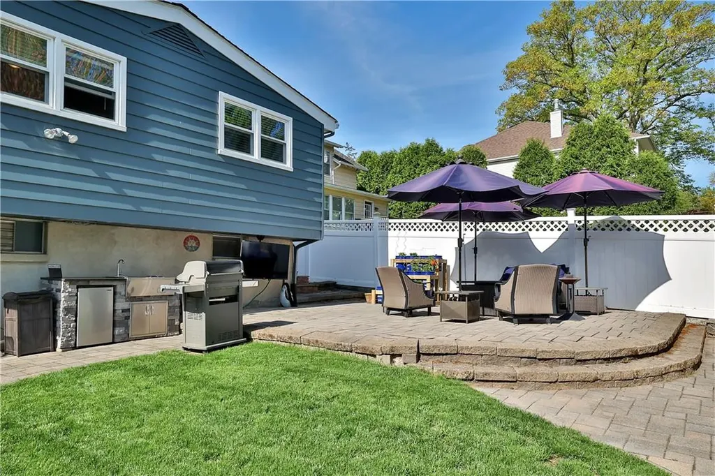 16 Ridge Street Garnerville NY 10923