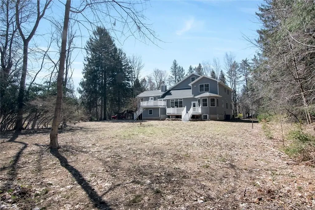 40 Bayard Lane N Suffern NY 10901