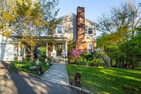 16 Sunhaven Court Tarrytown NY 10591